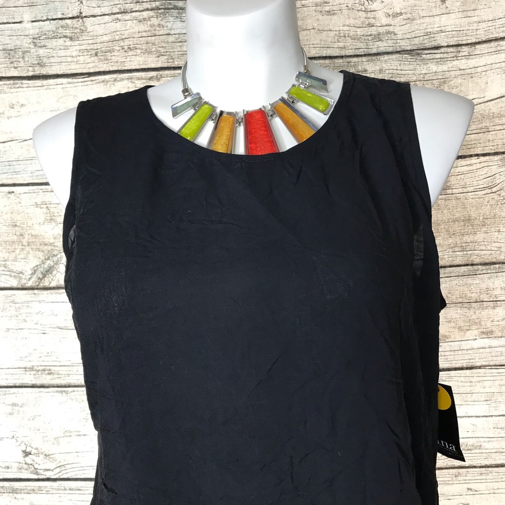 ana black sleeveless top Size XL. 


Pit to pit approx:  23 inches - Picture 2 of 7
